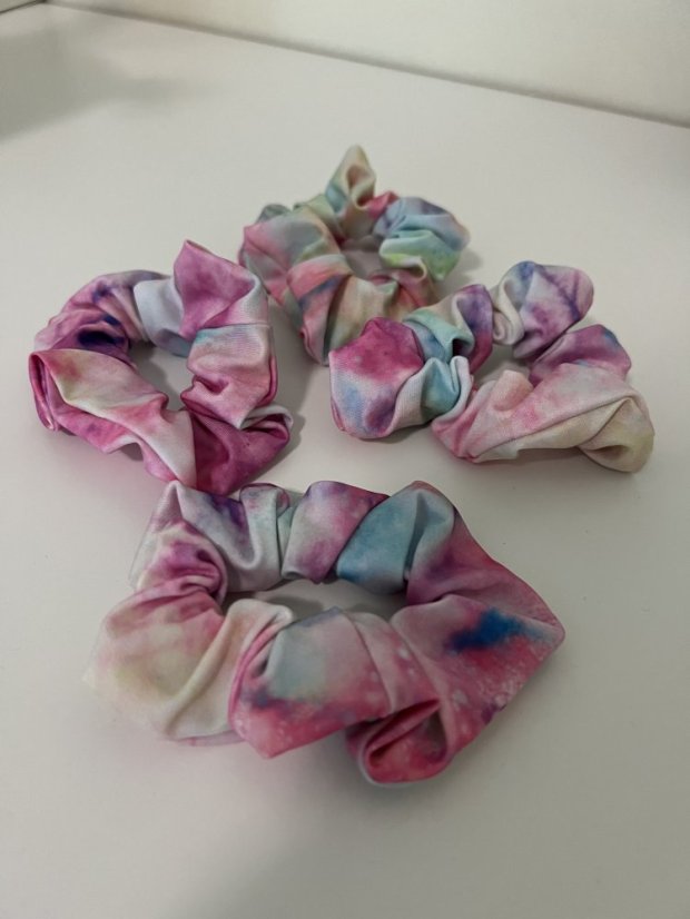 Gumička do vlasů SCRUNCHIE COTTON CANDY ♻️