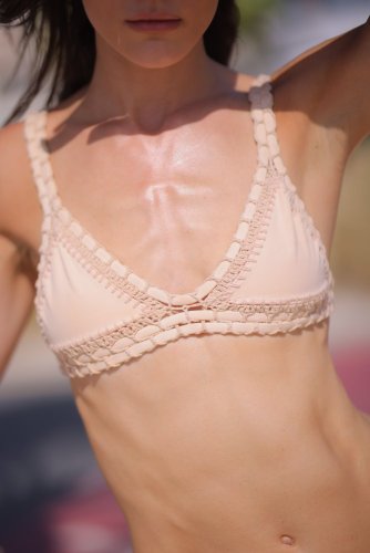 TROPICAL TOP COLOR NUDE - Velikost: L